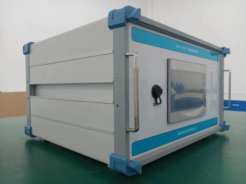 SDDL-10-100GH三相標(biāo)準(zhǔn)電壓電流源